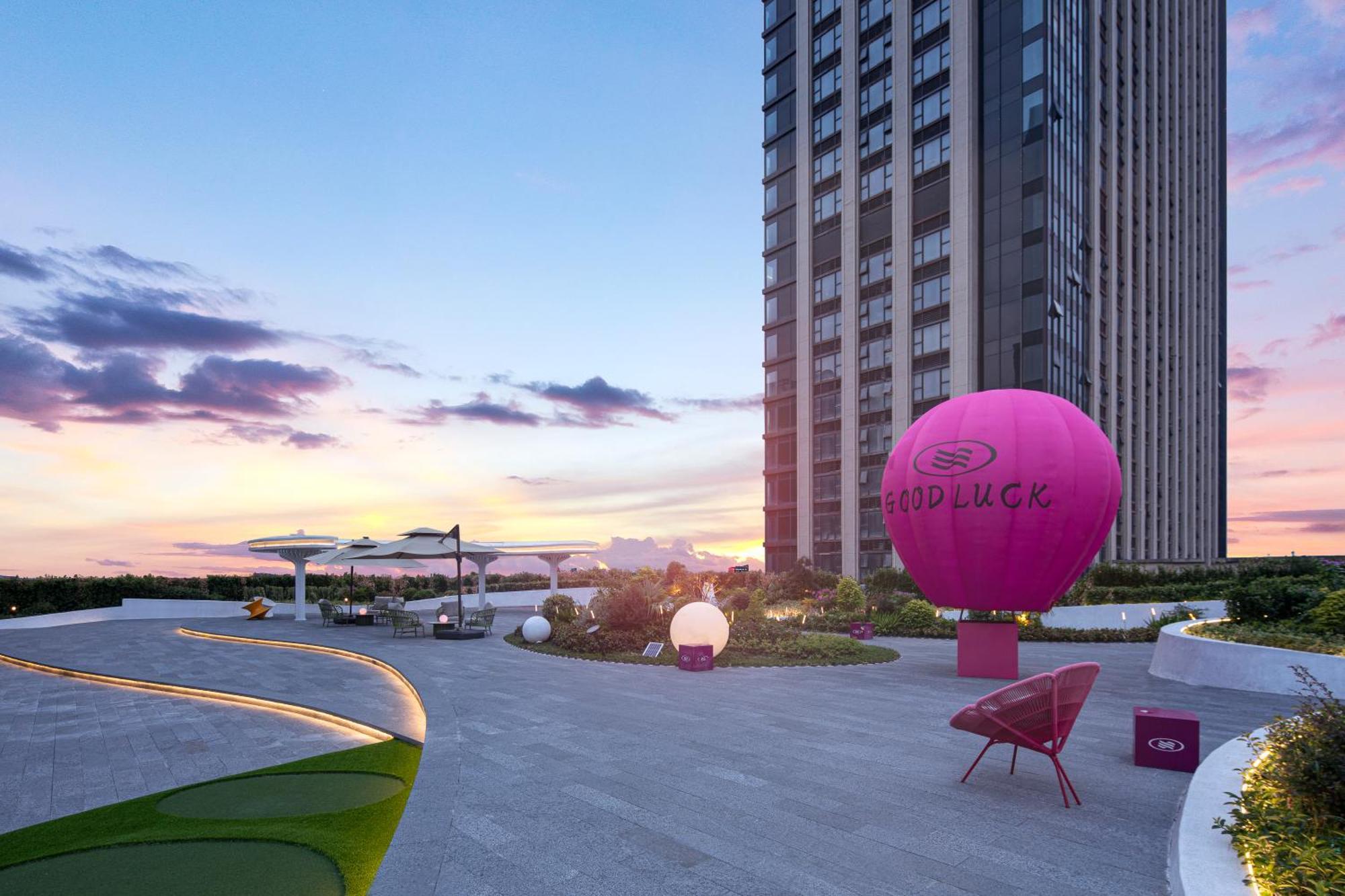 Crowne Plaza Hangzhou Qiantang - The Subway Can Reach The West Lake Scenic Area As Well As The Airport And High-Speed Rail Station, Adjacent To Jinsha Lake And Longfor Paradise Walk Exteriör bild