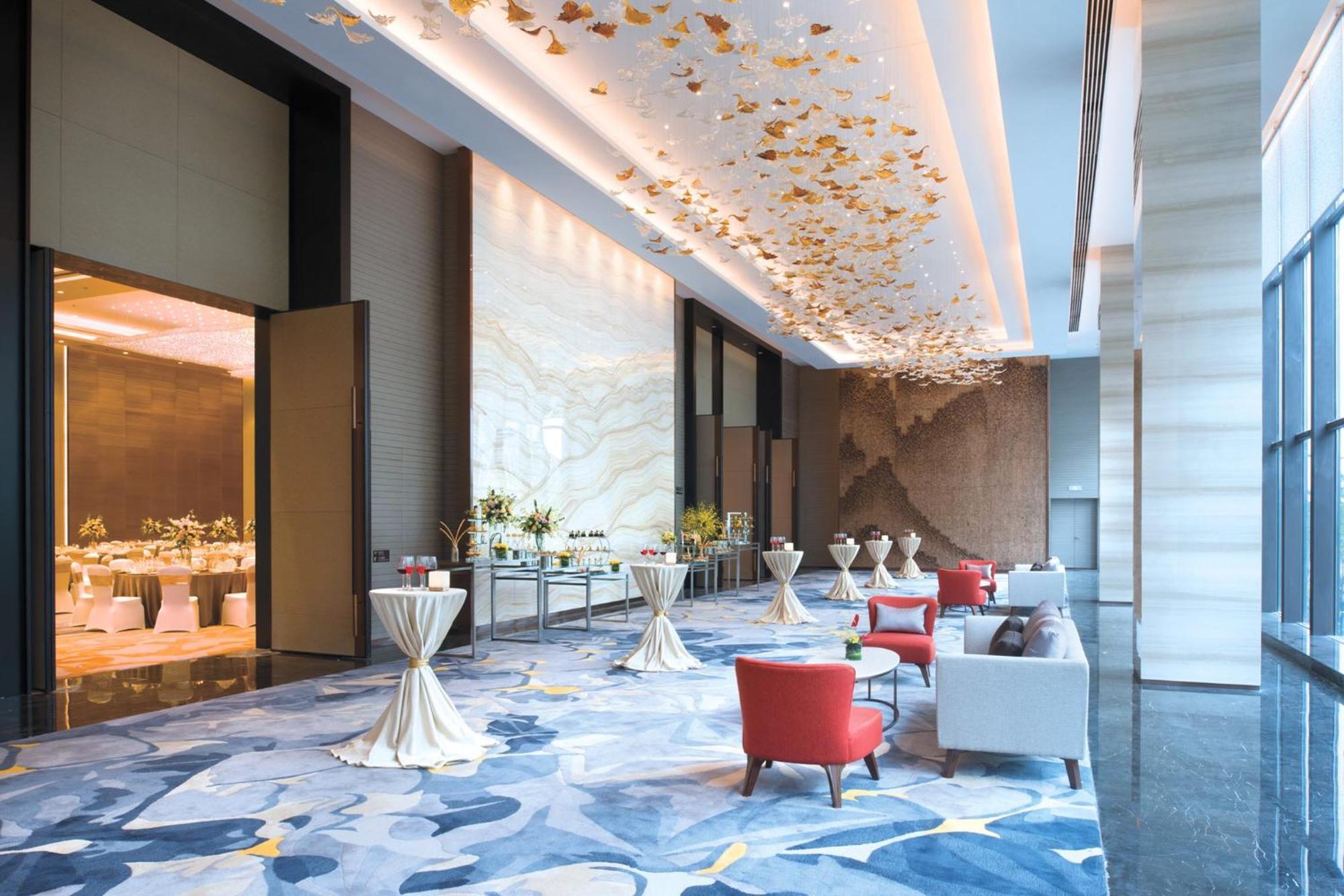 Crowne Plaza Hangzhou Qiantang - The Subway Can Reach The West Lake Scenic Area As Well As The Airport And High-Speed Rail Station, Adjacent To Jinsha Lake And Longfor Paradise Walk Exteriör bild